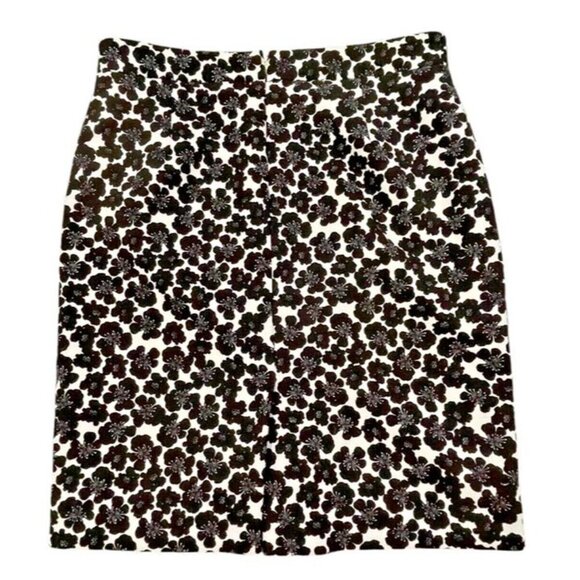 J. CREW WOMEN'S FLORAL PENCIL SKIRT SIZE 8 - Picture 3 of 5